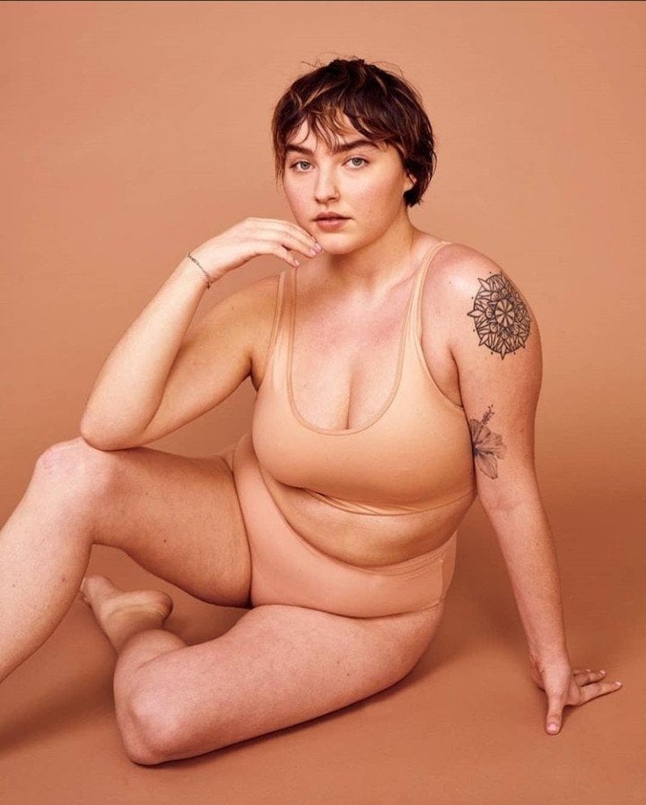 Rus uy qurilishi anal pornosini ogriguncha onlayn tomosha qiling.